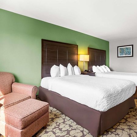 Surestay Plus Hotel By Best Western Bettendorf Exterior photo