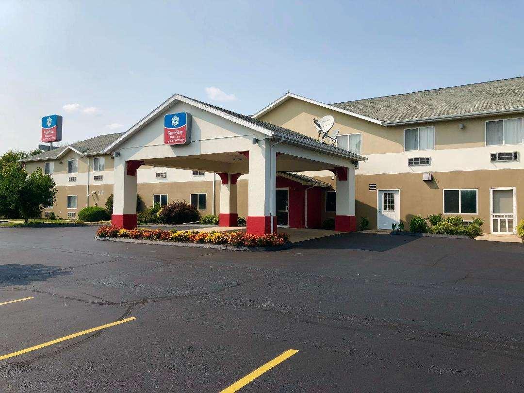 Surestay Plus Hotel By Best Western Bettendorf Exterior photo